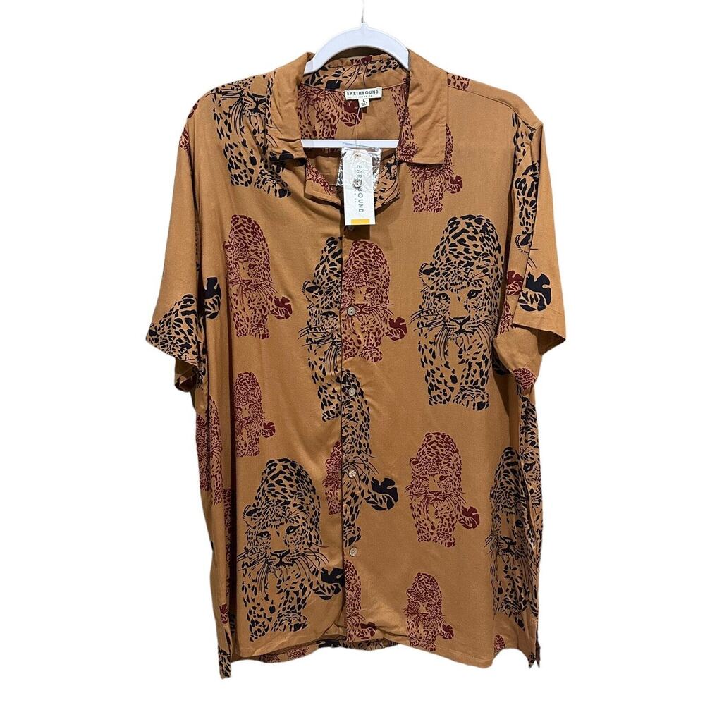 Earthbound Trading Co Short Sleeve Button Down Brown Leopard Shirt Size Large - Picture 3 of 12